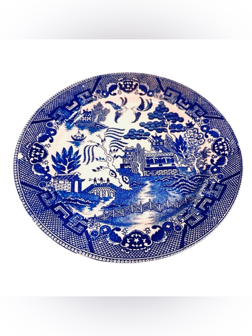 Vintage Blue Willow Transferware Japanese Style Decorative 9” Plate